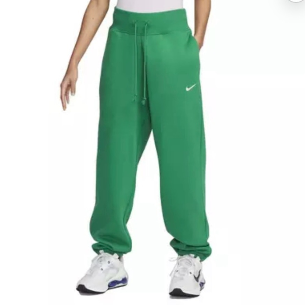 Nike Women’s Phoenix Fleece High Waisted Oversized Sweatpants